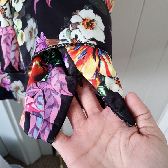 Medium Silk Top - Picture 3 of 5